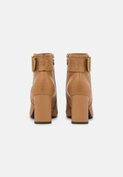 Ankle Boots - Camel -winter shoes Sales 2023 031152af269a4c53810aa72b161be75b