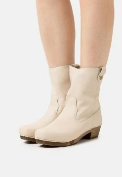 Sanita Western Flex Boot - Classic Ankle Boots - White