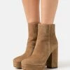 Coach Iona - High Heeled Ankle Boots