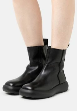 Vagabond Janick - Classic Ankle Boots - Black