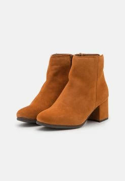 Leather - Classic Ankle Boots - Cognac -winter shoes Sales 2023 0d69106862414b23ad07a1729023e9f5