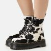 Dr. Martens Jadon - Platform Ankle Boots - Black/White