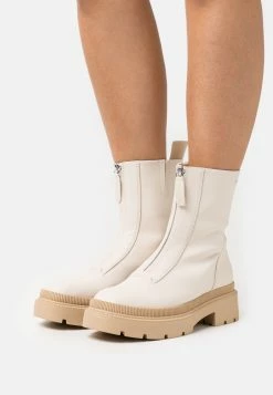 Tamaris Classic Ankle Boots - Ivory/Beige