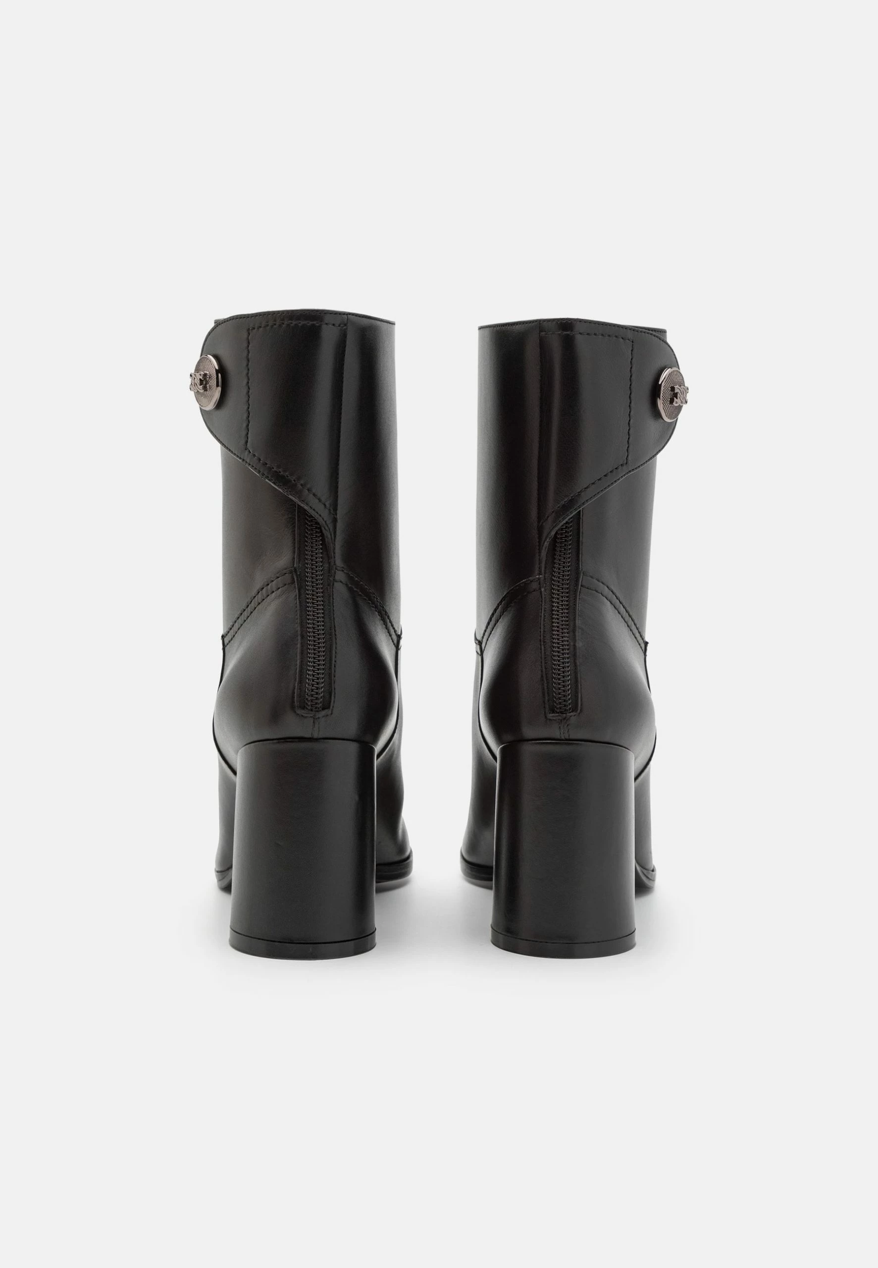 Casadei Cleo - Classic Ankle Boots - Nero 4 Casadei Cleo - Classic Ankle Boots - Nero - Image 4