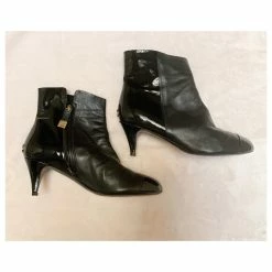 Chanel CC Black Leather And Patent Ankle Boots -winter shoes Sales 2023 232938 3