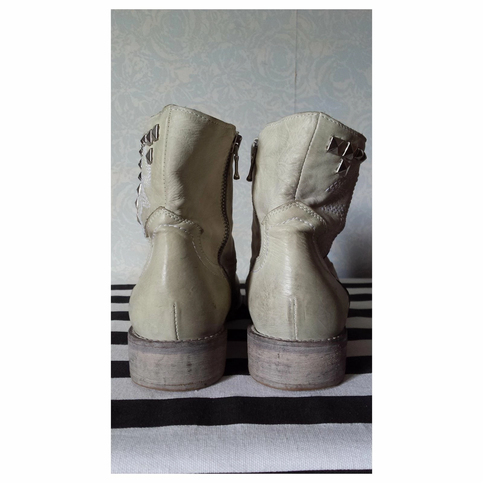 Strategia Low Leather Boots Beige 4 Strategia Low Leather Boots Beige - Image 4