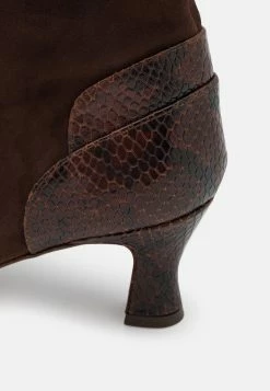 Chie Mihara Vaiven - Classic Ankle Boots -winter shoes Sales 2023 270427f815594b918786960384c92834