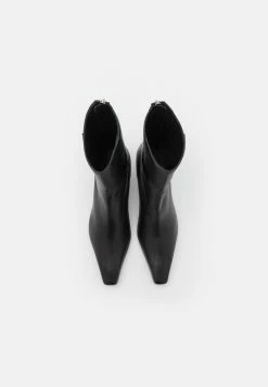 By Malene Birger Micella - High Heeled Ankle Boots -winter shoes Sales 2023 27c330ed4dc74a628710d902590c3ac4