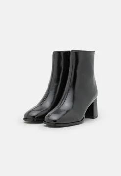 Vero Moda Vmnesya Boot - Classic Ankle Boots - Black -winter shoes Sales 2023 30aa261b9e69401abca3394d65590e1b