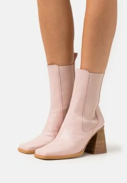 ANGEL ALARCON High Heeled Ankle Boots - Rosa