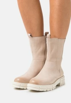Caprice Platform Ankle Boots - Platform Ankle Boots