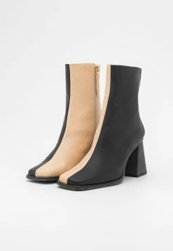 ALOHAS South Bicolor Corn - Classic Ankle Boots - Black -winter shoes Sales 2023 35065a265619488a96d669876995f6d6