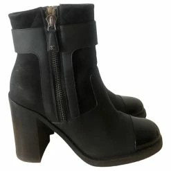 Chanel Ankle Boots In Black Leather Knitted Interior -winter shoes Sales 2023 356751 4