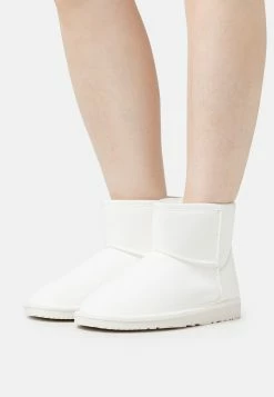 Even&Odd Classic Ankle Boots - White