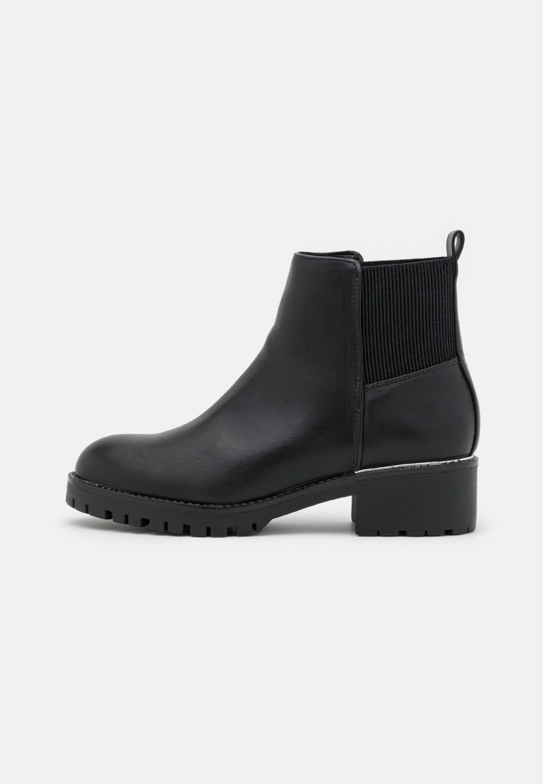 Classic Ankle Boots - Black 2 Classic Ankle Boots - Black - Image 2