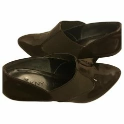 Low Boots In Patent Leather DKNY Dark Brown -winter shoes Sales 2023 416856 3