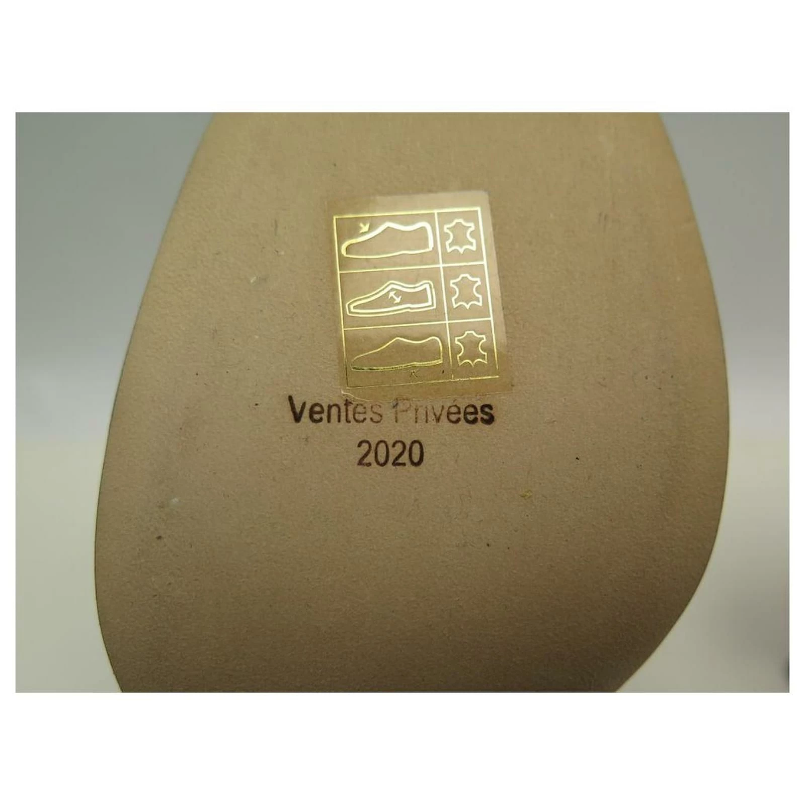 NEW CHANEL G SHOES33306 BLACK BLUE TWO-TONE LEATHER ANKLE BOOTS SHORT BOOTS Navy Blue 5 NEW CHANEL G SHOES33306 BLACK BLUE TWO-TONE LEATHER ANKLE BOOTS SHORT BOOTS Navy Blue - Image 5