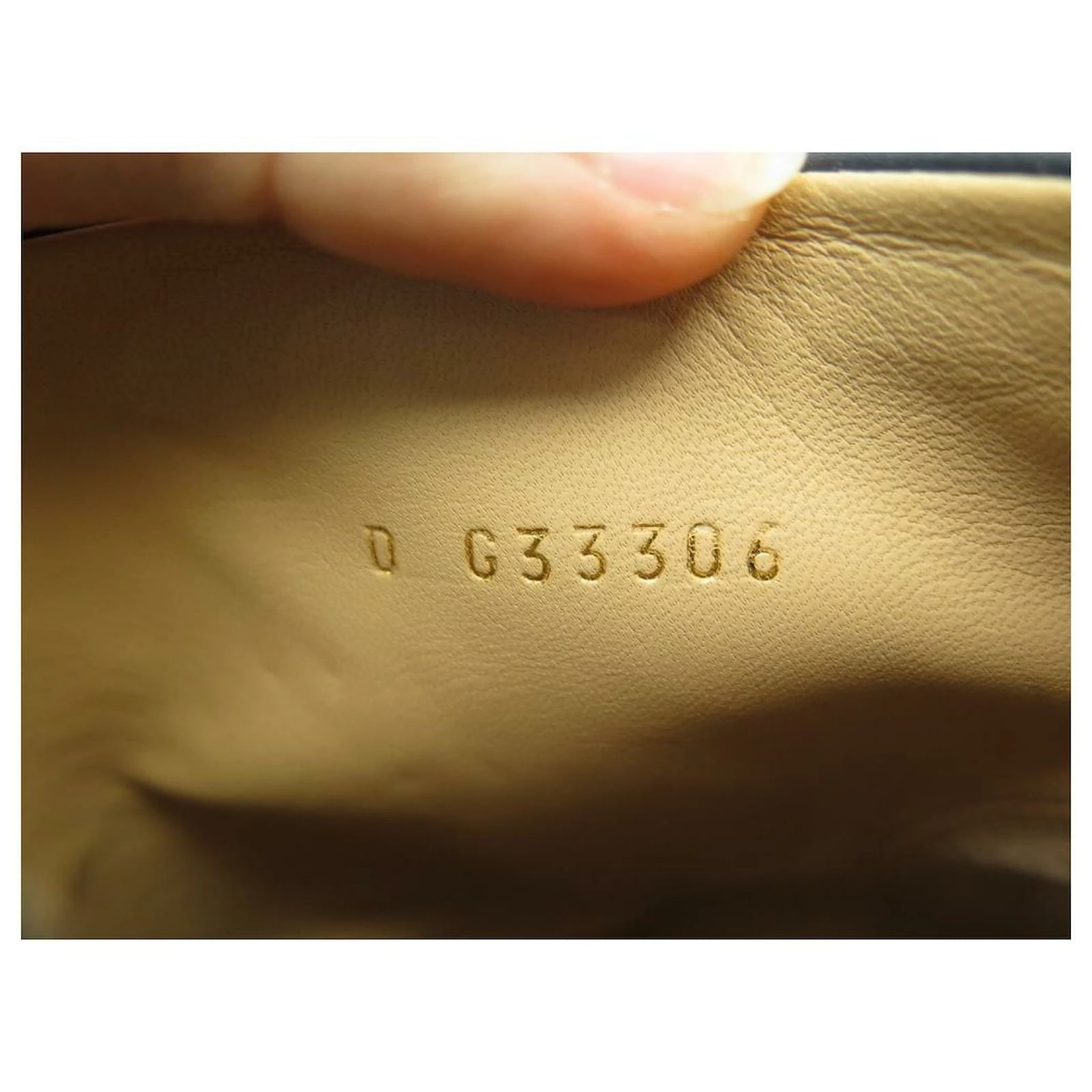 NEW CHANEL G SHOES33306 BLACK BLUE TWO-TONE LEATHER ANKLE BOOTS SHORT BOOTS Navy Blue 9 NEW CHANEL G SHOES33306 BLACK BLUE TWO-TONE LEATHER ANKLE BOOTS SHORT BOOTS Navy Blue - Image 9