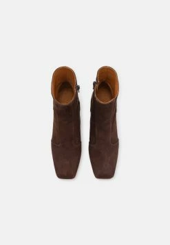 Chie Mihara Vaiven - Classic Ankle Boots -winter shoes Sales 2023 434fa7d6fdc740ad959c6b0b5da49e10