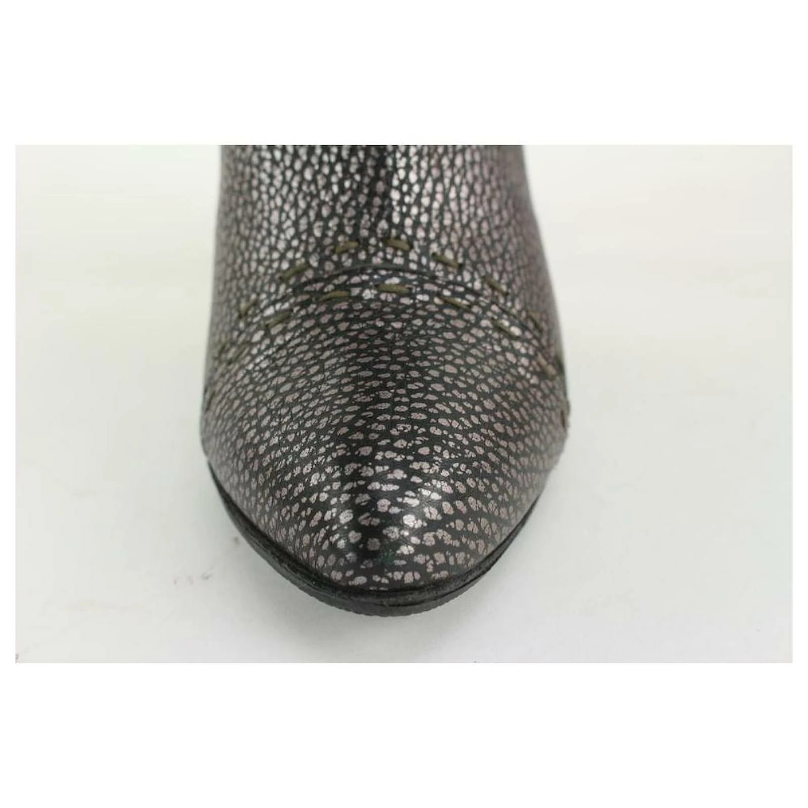 Fendi Women's 36.5 Knee High Grey Leather Selleria Boots 1F1206 7 Fendi Women's 36.5 Knee High Grey Leather Selleria Boots 1F1206 - Image 7