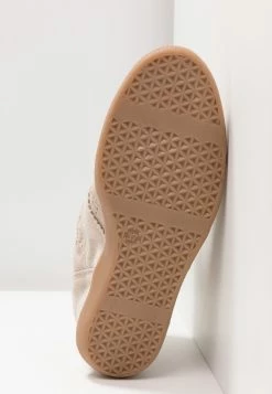 Pavement Vibe - Ankle Boots - Beige -winter shoes Sales 2023 45924f583422474e8912df70850ac72e