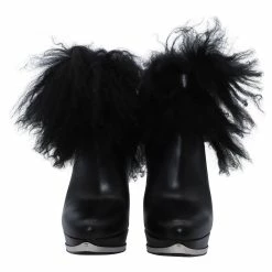 Alexander McQueen Fur Trim Ankle Boots In Black Leather -winter shoes Sales 2023 462555 3