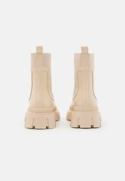 Raid Clovia - Platform Ankle Boots - Ecru -winter shoes Sales 2023 54b459d5ce8645fbb6edf1d48afd41ed