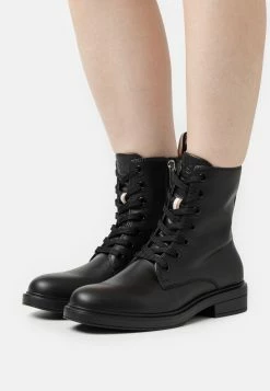 Boss Vanity Lace Up Bootie - Lace-Up Ankle Boots - Black