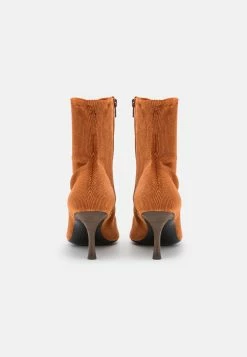 Rag & Bone Brea Boot - High Heeled Ankle Boots -winter shoes Sales 2023 5617fe3b5a544f8c93375bc9d47b5f5d