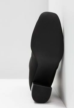 Bianco Biaellie Boot - Classic Ankle Boots - Black -winter shoes Sales 2023 5a3a032bdc02417e8f9df69e34301740