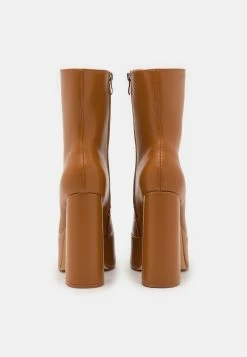 KOI FOOTWEAR Lexus Platform Heels - Platform Ankle Boots 9 KOI FOOTWEAR Lexus Platform Heels - Platform Ankle Boots -winter shoes Sales 2023 5d0ced7b5c174b528303af6753186a46