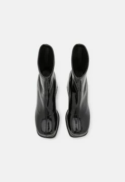 Call It Spring Vegan Roxiee - Platform Ankle Boots - Black 11 Call It Spring Vegan Roxiee - Platform Ankle Boots - Black -winter shoes Sales 2023 5d1a7b459d8c48c4bc9fe5dfed97d89d