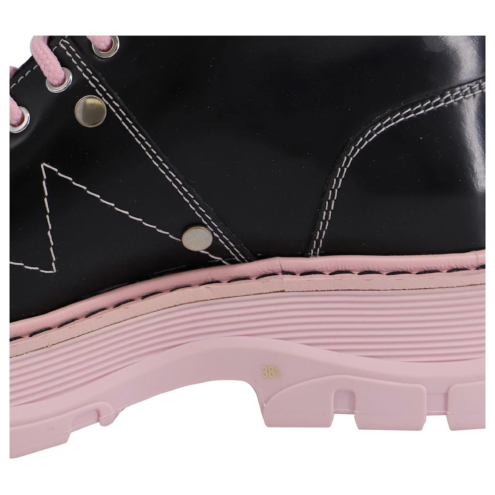 Alexander Mcqueen Tread Lace Up Boots In Pink/Black Calfskin Leather 9 Alexander Mcqueen Tread Lace Up Boots In Pink/Black Calfskin Leather - Image 9