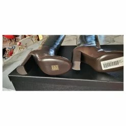 Beautiful CHANEL Boots In Two-tone Leather, New Box + Dustbag Light Brown Dark Green -winter shoes Sales 2023 647672 8