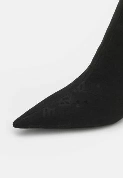 MISBHV Sasha Monogram - Classic Ankle Boots - Black -winter shoes Sales 2023 69ba3523a92041e9b972f8507d119708