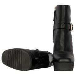 Fendi Black Leather Ankle Boots With Heels -winter shoes Sales 2023 726625 4