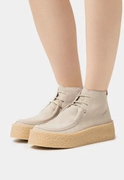 El Naturalista Dolmen - Platform Ankle Boots - Cream
