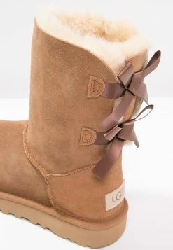Ugg Bailey Bow - Classic Ankle Boots - Chestnut -winter shoes Sales 2023 73254e64785b4e00837b22423fa171db