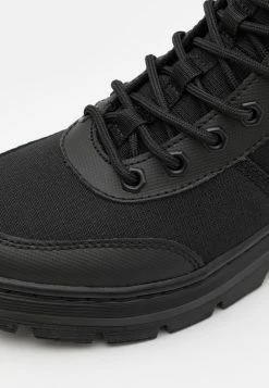 Dr. Martens Combs Tech -8 Eye Boot Unisex - Lace-Up Ankle Boots -winter shoes Sales 2023 77b29e2864f14f8295e83cacfd42b954