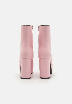 Lamoda Making Moves - Platform Ankle Boots -winter shoes Sales 2023 7930dcf3e0244b3bb68ef5a182d89f5b