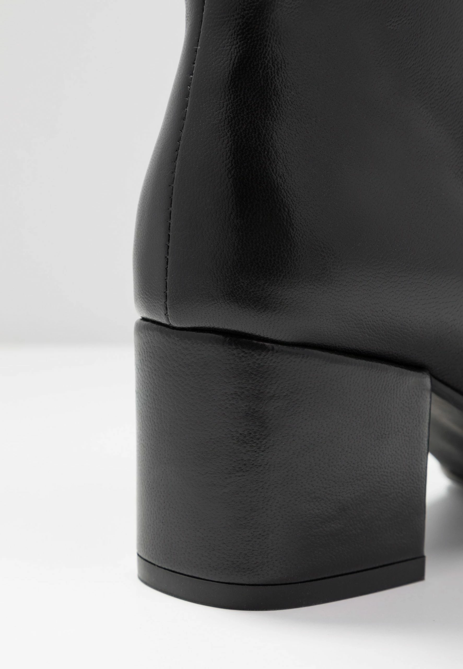 Anna Field Leather- Classic Ankle Boots - Black 3 Anna Field Leather- Classic Ankle Boots - Black - Image 3