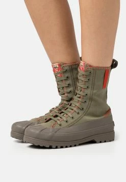 MAX & Co. Alpinam - Lace-Up Ankle Boots - Kaki