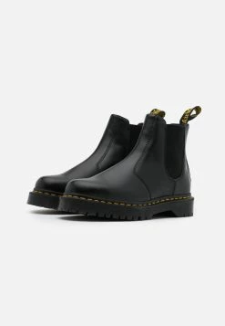 Dr. Martens 2976 Bex - Classic Ankle Boots - Black Smooth -winter shoes Sales 2023 7e6eabca6be047a6b202148043c0643e