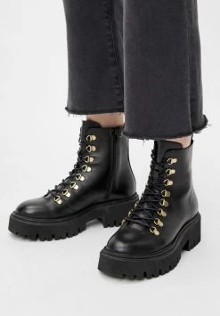 Bianco Biagarbi Hiking Crust - Lace-Up Ankle Boots - Black