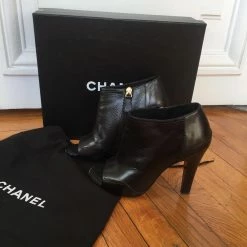 CHANEL Ankle Boots T.eu 36 Leather Black -winter shoes Sales 2023 822603 5