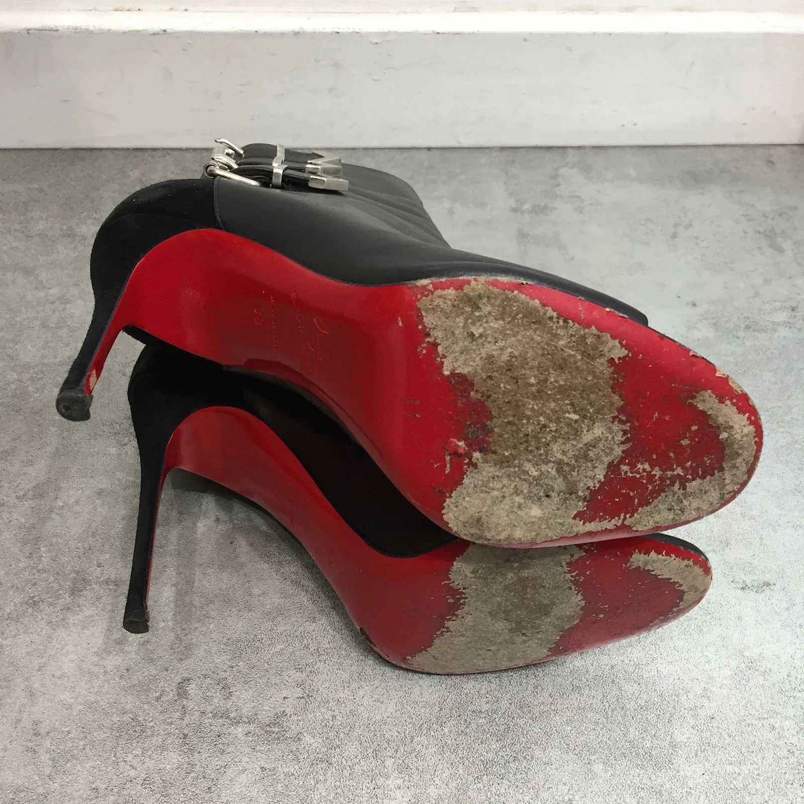 CHRISTIAN LOUBOUTIN Ankle Boots T.eu 38 Leather Black 5 CHRISTIAN LOUBOUTIN Ankle Boots T.eu 38 Leather Black - Image 5