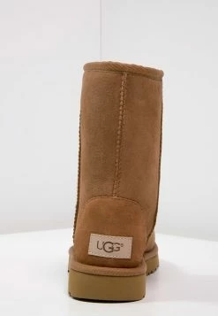 Ugg Classic Short - Classic Ankle Boots - Chestnut -winter shoes Sales 2023 83131da2327b441aaa4307f90bfb3acc