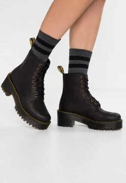 Dr. Martens Shriver Hi 8 Eye Boot - Platform Ankle Boots - Black