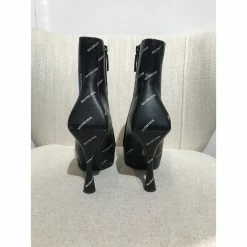 BALENCIAGA Ankle Boots T.eu 36 Leather Black -winter shoes Sales 2023 859788 6