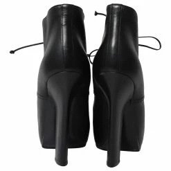 Bottega Veneta Lace Up Platform Ankle Boots In Black Leather -winter shoes Sales 2023 862253 4